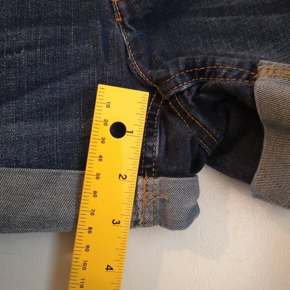 a.n.a. Ladies Medium Wash Zipper & Button Fly Jean Shorts - Picture 9 of 9